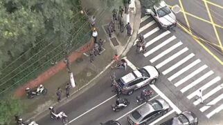 Arrastão na avenida Giovanni Gronchi, no Morumbi, em São Paulo