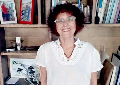 A escritora Roseana Murray foi atacada nesta sexta-feira (5) por pelo menos três pitbulls durante caminhada matinal