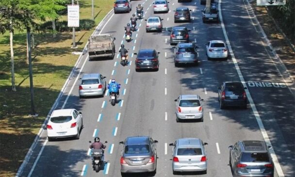 Prefeitura de São Paulo implementou mais trechos de Faixa Azul na cidade