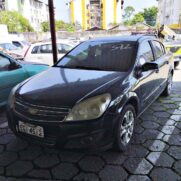 Entre os veículos disponíveis, há 28 com situação regular, ou seja, que podem voltar à circulação