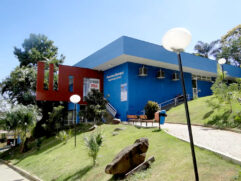 empresas interessadas nos serviços de jardinagem e paisagismo da pinacoteca municipal.