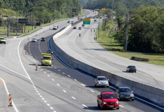 Após privatização, rodovias do Lote Litoral Paulista devem ter 15 pontos de pedágio; Mogi-Bertioga (foto)