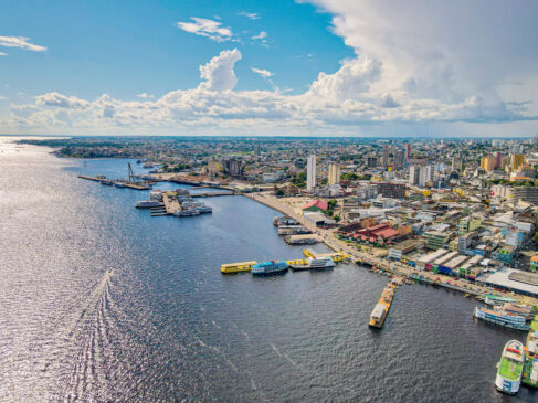 De acordo com o relatório, Manaus, capital do Amazonas, foi o local que apresentou uma piora significativa na qualidade de ar entre 2021 e 2023