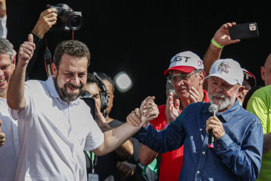 Lula e Boulos no evento de 1&ordm; de maio