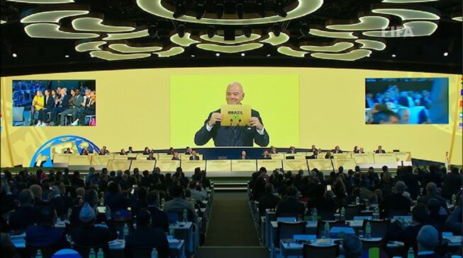 Presidente da Fifa, Gianni Infantino, anuncia o Brasil vai ser sede da Copa do Mundo de Futebol Feminino