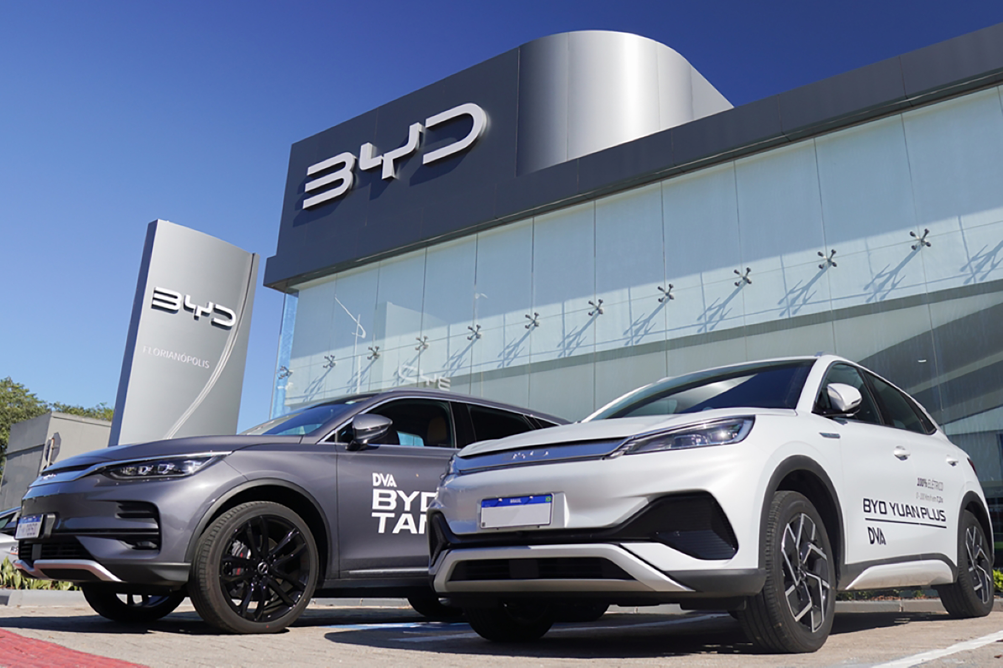 Centésima concessionária da BYD no Brasil, em Santa Catarina