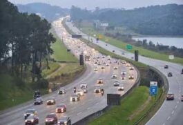 Rodovia dos Imigrantes tem lentidão no sentido capital tem lentidão neste domingo