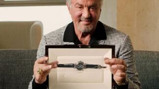 Sylvester Stallone vende relógio avaliado em US$ 2,5 milhões