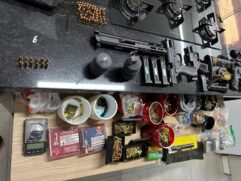 CACs são os principais fornecedores de armas de fogo e munição utilizadas pela organização criminosa