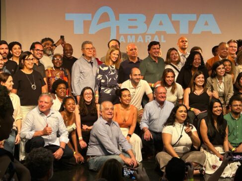 Tabata Amaral apresentou equipe para pré-campanha em São Paulo