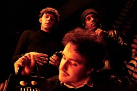 Sotam, Enzo Cello e Kweller lançam mixtape "TRÊS2"