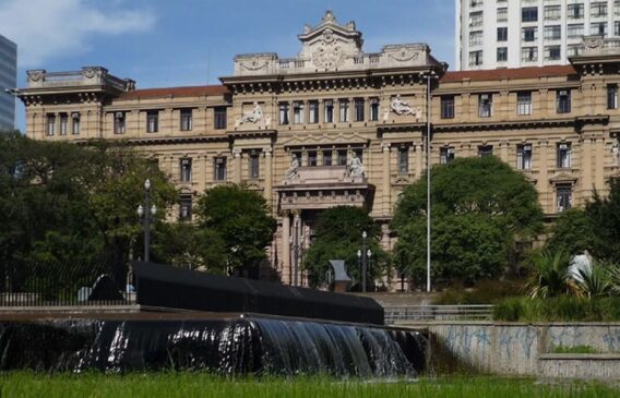 Estudantes aprovados deverão cumprir 20 horas semanais