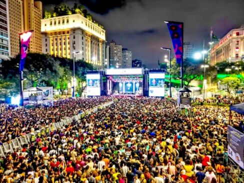 Sob o lema "Unidos pela Solidariedade: a Virada Cultural de um só País"