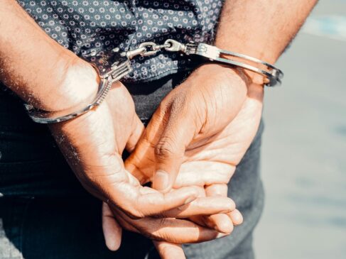 Homem foi condenado a 49 anos de prisão no interior de SP; foto meramente ilustrativa