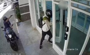 Bandidos armados abordam vítimas em prédio na zona leste de São Paulo
