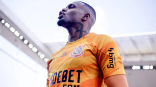 O goleiro Carlos Miguel, do Corinthians