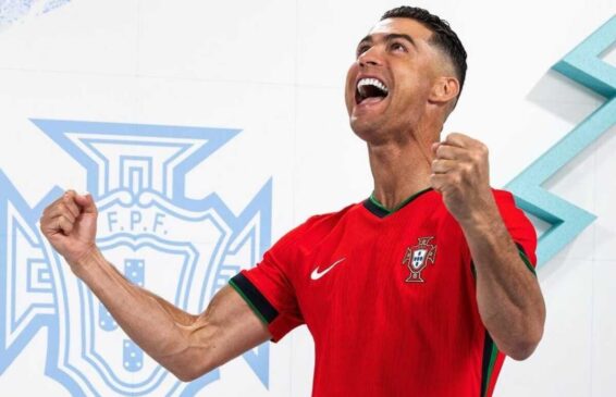 Dono de quatro recordes da Eurocopa, Cristiano Ronaldo é considerado o maior jogador do torneio na história