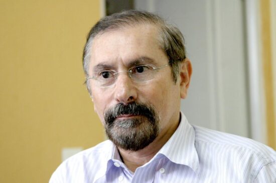 Dr. Evilásio de Farias morreu na manhã desta quinta-feira (20); ele estava internado para tratar um câncer no pâncreas