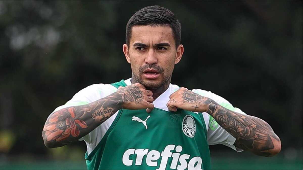 Não é a primeira vez que Dudu, ídolo do Palmeiras, tem a saída acertada para outro clube