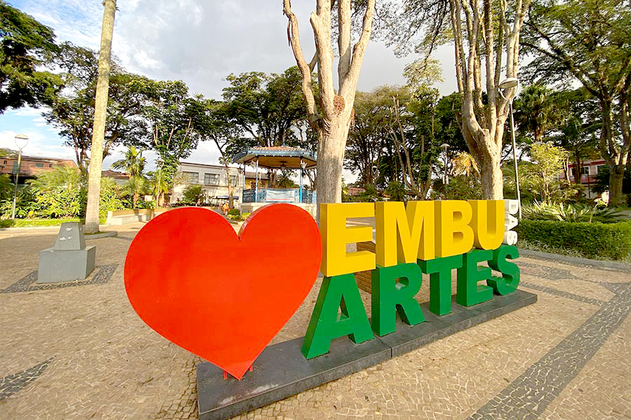 Embu das Artes abre mais de 300 oportunidades de emprego