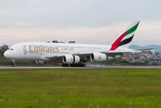 A-380 da Emirates em seu primeiro pouso comercial em Guarulhos, no ano de 2015