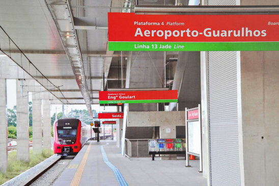 Expresso Aeroporto atropelou uma pessoa que estava na via, entre as estações Engenheiro Goulart e Tatuapé