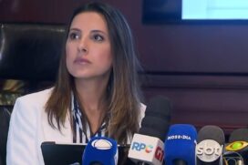 farmacêutica Daniele Stuart afirmou que o curso foi finalizado por ela cinco dias após a morte do empresário Henrique Chagas