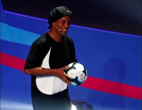 Ronaldinho não vai acompanhar o Brasil na Copa América