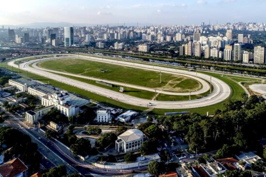 Nunes sugeriu a construção de um centro de equoterapia no local onde hoje está localizado o Jockey Club