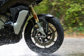 Pneu Metzeler Roadtec 02
