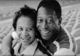 Mãe de Pelé morre aos 101 anos
