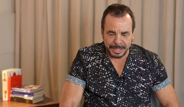 Cantor Ralf revela mágoa em entrevista para o Fantástico após a morte do irmão, Chrystian