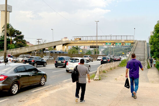 Prefeitura de Taboão da Serra, na região sudoeste da Grande São Paulo, desistiu de interditar um trecho da avenida Aprígio Bezerra da Silva, antiga rodovia Régis Bittencourt (BR-116)