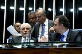 Sessão do Senado realizada nesta quarta-feira para discutir o Programa Mover e o projeto de taxação
