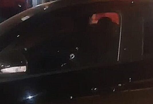 Ladrões atiram em veículos para assaltar motoristas no litoral norte de SP