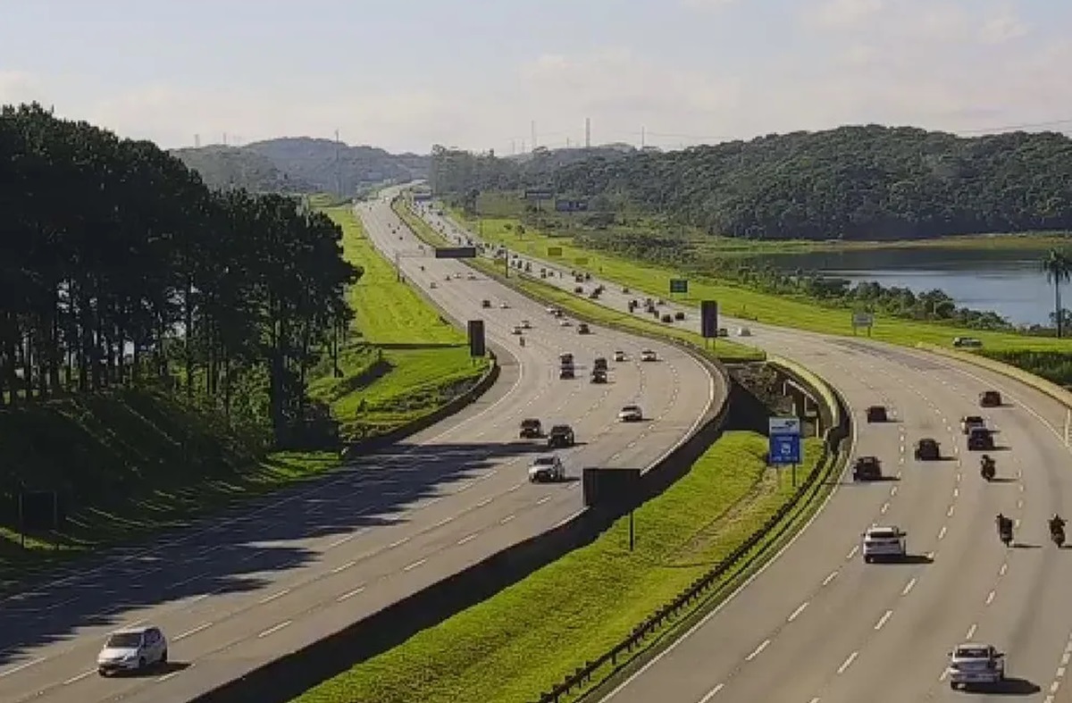 Tráfego é tranquilo no Sistema Anchieta-Imigrantes