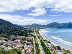 Ministério Público Federal (MPF) pede pela demolição de três casas de luxo construídas à beira-mar em Ubatuba, no litoral de São Paulo
