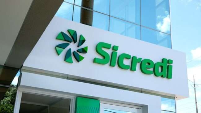 Instituição financeira cooperativa Sicredi está com 849 vagas de emprego