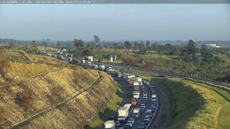 Chegada à Capital congestionada nas principais rodovias