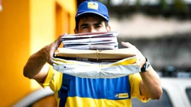 Funcionários dos Correios rejeitam acordo e impasse vai ao TST