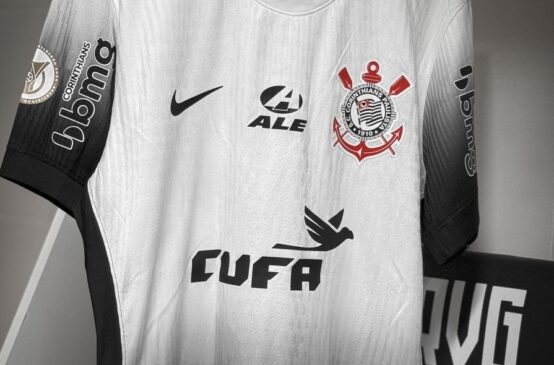 Camisa do Corinthians com a marca da Cufa