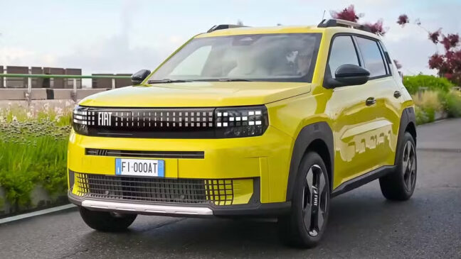 No passado, o hatch italiano foi quase igual ao Fiat Uno