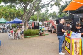 Opção de lazer em São Caetano, 'Kennedy Food Fest' acontece nos finais de semana de julho na Praça dos Imigrantes