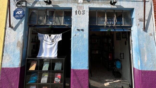 A Livraria Barrilete está na rua Doutor Luís Barreto, 103, na Bela Vista