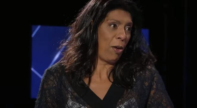 Márcia Fu no programa "De Frente com Blogueirinha"