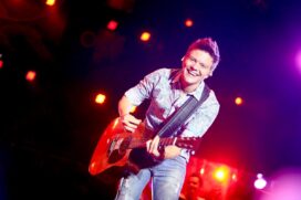 Um dos destaques da edição deste ano é o cantor sertanejo Michel Teló, internacionalmente conhecido