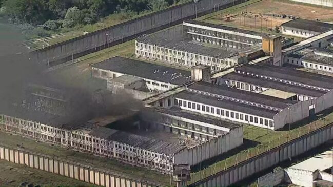 Penitenciária I de Franco da Rocha sofreu com incêndio durante motim neste sábado