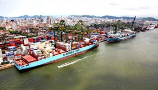 Porto de Santos tem 21 oportunidades de emprego