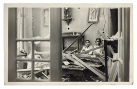 Residencia afetada por bombardeio em SP, 1924