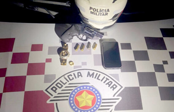 Suspeito de roubar celulares em Pinheiros é preso pela PM